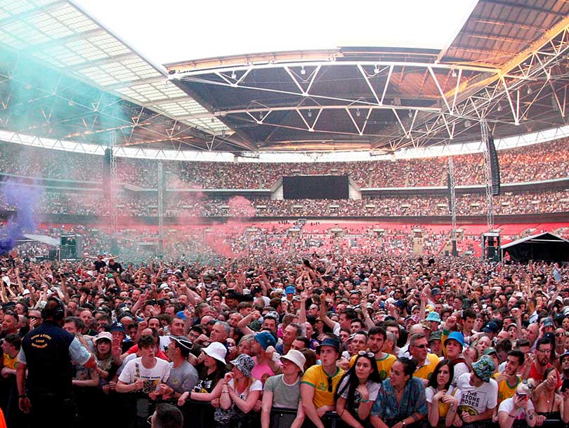 Official coach travel to the Capital Summertime Ball