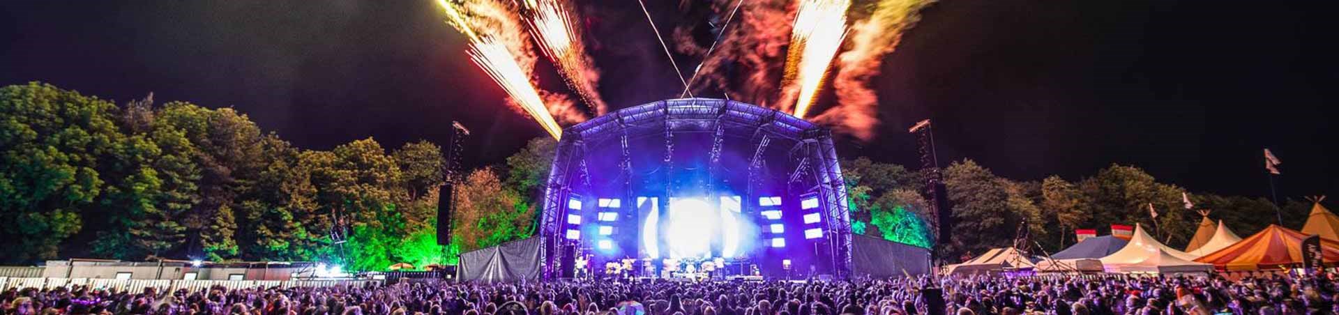 Take the coach to Bearded Theory and back with ease this festival season