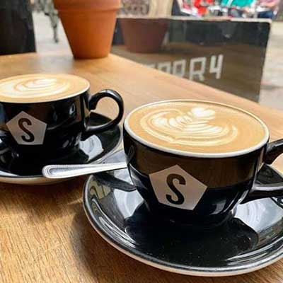 6 of the best UK coffee shops | National Express